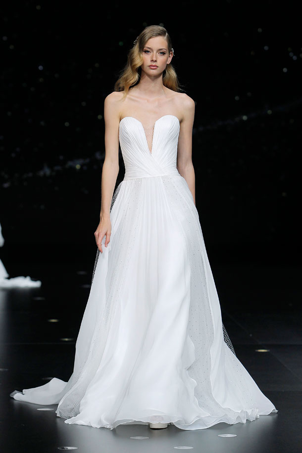 ilovebrides.pt Pronovias Coleção noiva 2020